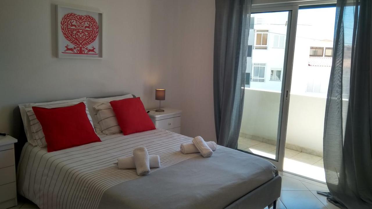 Apartamentos Monica Quarteira Exterior foto